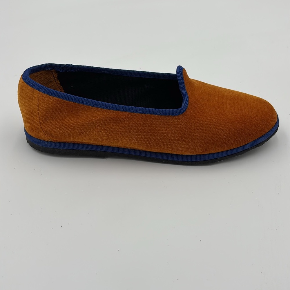 Traditional MAR SORELI Slip-On Velvet Friulana Flat Orange with Navy Trim size 2